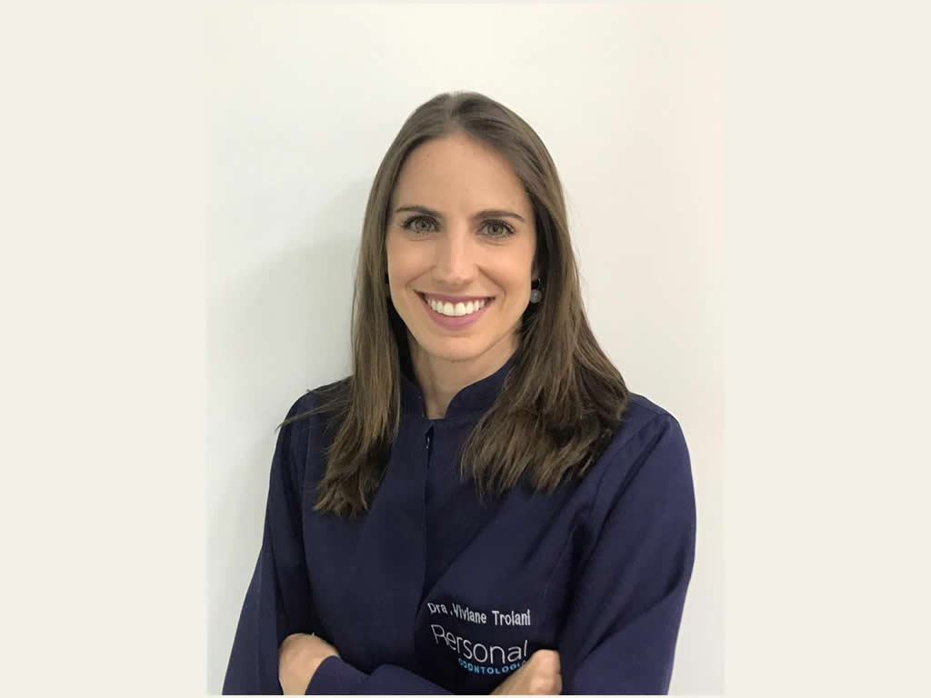 Dra Viviane Troiani